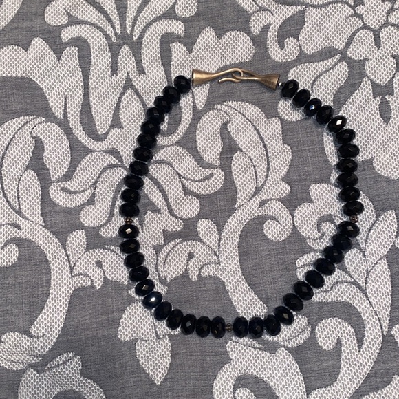 EXEX Genuine Black Onyx Gemstone Necklace with Sterling Silver Clasp and detail - Picture 4 of 5